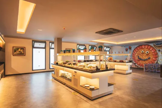 ORKA WORLD HOTEL - AQUAPARK Restaurants