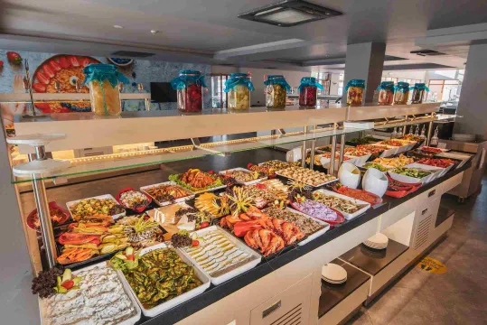 ORKA WORLD HOTEL - AQUAPARK Restaurants