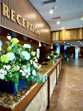 ORPHEUS HOTEL Lobby