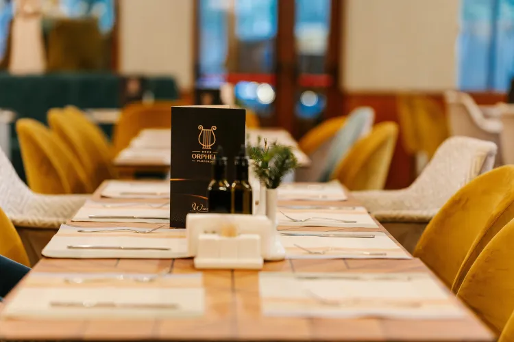ORPHEUS HOTEL Restaurants