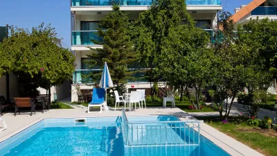 ORSMARIS BOUTIQUE HOTEL Pools & Beach