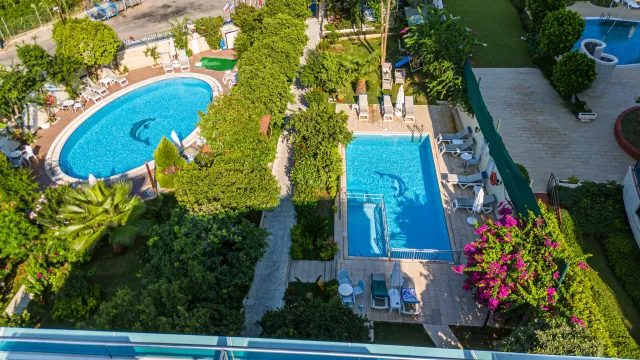ORSMARIS BOUTIQUE HOTEL Pools & Beach