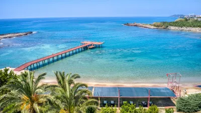 OZ HOTELS INCEKUM BEACH Pools & Beach