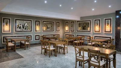 OZ HOTELS INCEKUM BEACH Restaurants