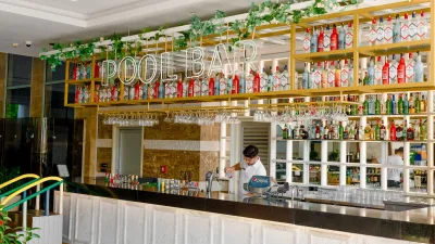 OZ HOTELS SIDE PREMIUM Bars