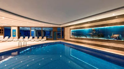 OZ HOTELS SUI Pools & Beach