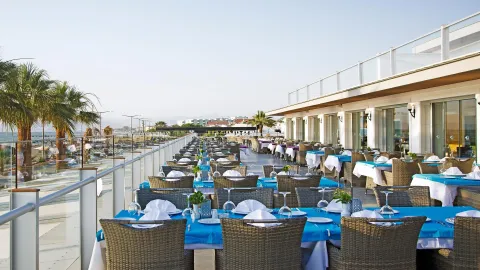 PALM WINGS BEACH RESORT AND SPA KUSADASI Restaurants
