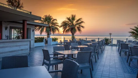 PALM WINGS BEACH RESORT AND SPA KUSADASI Restaurants