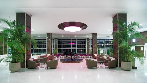 PALM WINGS BEACH RESORT AND SPA KUSADASI Lobby