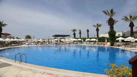 PALM WINGS BEACH RESORT AND SPA KUSADASI Pools & Beach