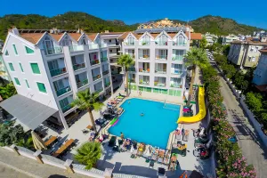 PALMEA HOTEL Pools & Beach