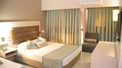 PALMERAS BEACH HOTEL Rooms
