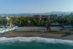 PALMERAS BEACH HOTEL General Images