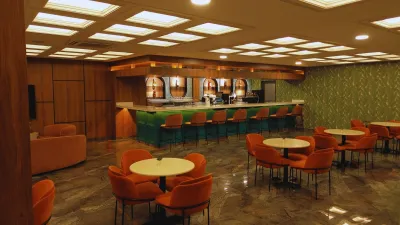 PALMERAS BEACH HOTEL Bars