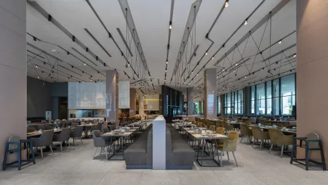 PALOMA FINESSE SIDE Restaurants