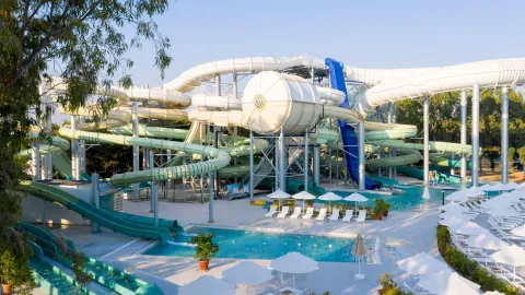 PALOMA ORENDA RESORT Pools & Beach