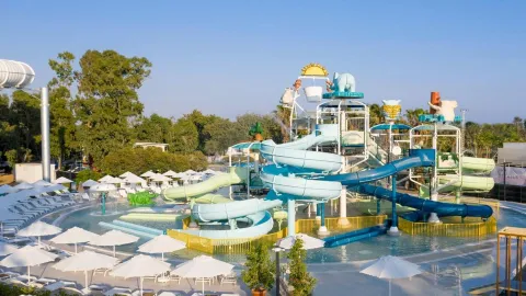 PALOMA ORENDA RESORT Pools & Beach