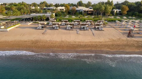 PALOMA ORENDA RESORT Pools & Beach