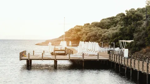 PALOMA PASHA RESORT Pools & Beach