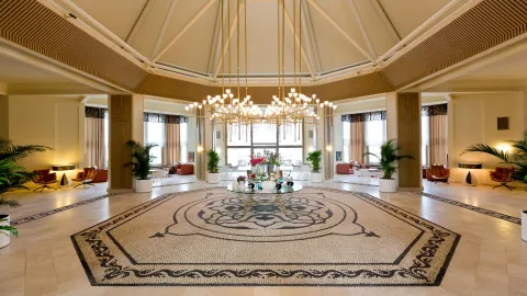 PALOMA PERISSIA Lobby