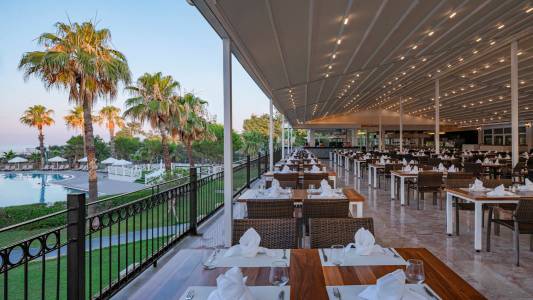 PAPILLON BELVIL RESORT-SPA Restaurants