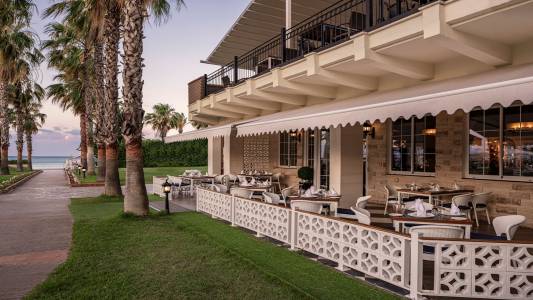 PAPILLON BELVIL RESORT-SPA Restaurants