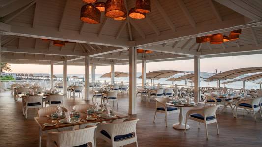 PAPILLON BELVIL RESORT-SPA Restaurants