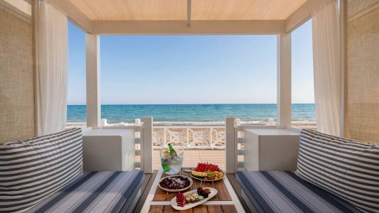 PAPILLON BELVIL RESORT-SPA Pools & Beach