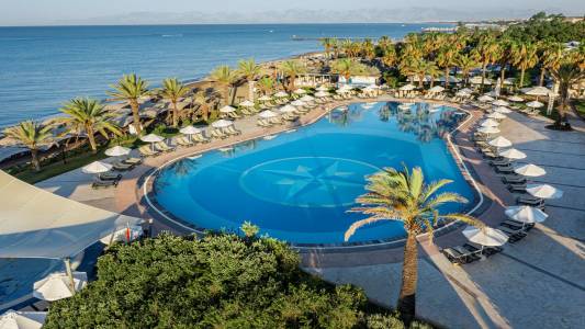 PAPILLON BELVIL RESORT-SPA Pools & Beach