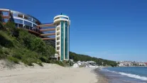 PARADISE BEACH HOTEL Pools & Beach