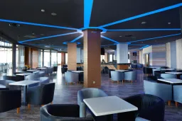 PARADISE BEACH HOTEL Bars