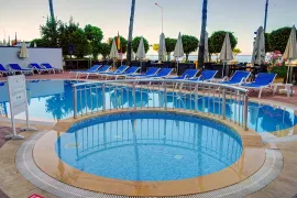 PARADOR BEACH HOTEL Pools & Beach