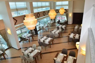 PARION HOTEL Restaurants