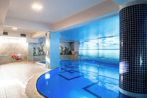 PARION HOTEL Pools & Beach