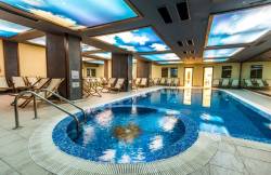PARK HOTEL GARDENIA Pools & Beach
