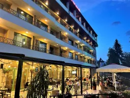 PARK HOTEL OLYMP Restaurants
