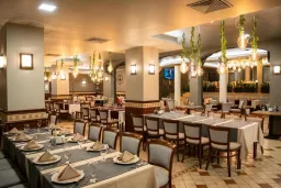 PARK HOTEL OLYMP Restaurants
