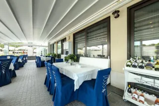 PENELOPE PALACE Restaurants
