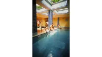 PERDIKIA BEACH HOTEL Pools & Beach