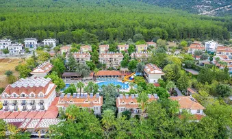 PERDIKIA HILL HOTEL Pools & Beach
