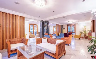 PERDIKIA HILL HOTEL Lobby