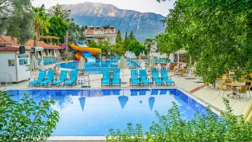 PERDIKIA HILL HOTEL Pools & Beach