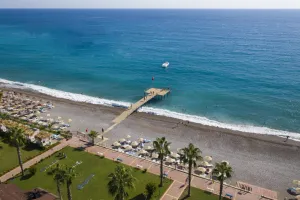 PERRE DELTA HOTEL Pools & Beach