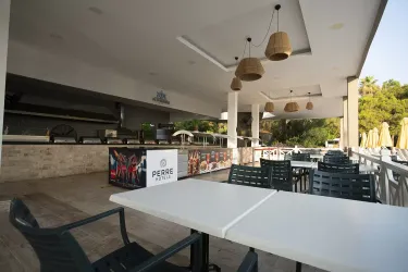 PERRE LAMER RESORT - SPA Bars