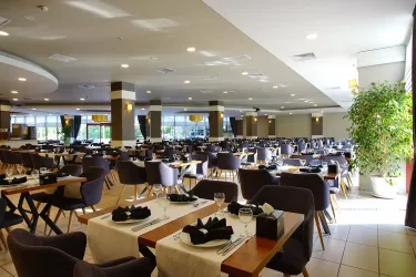 PERRE LAMER RESORT - SPA Restaurants