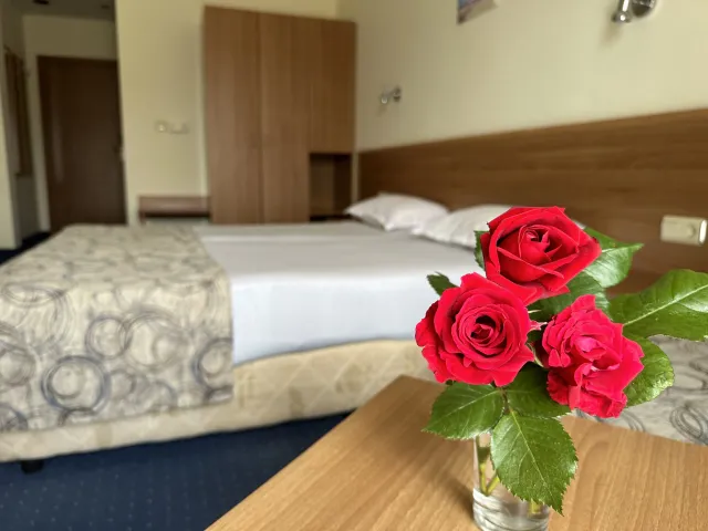 PERUNIKA HOTEL Rooms