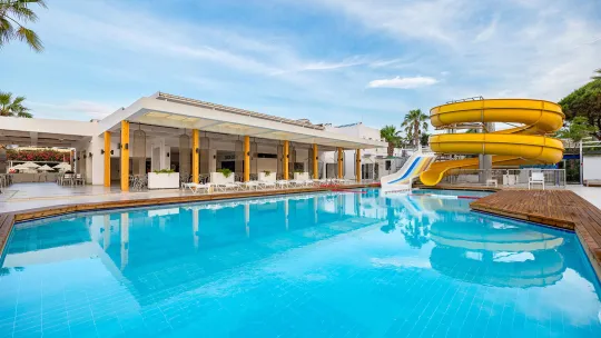 PETUNYA BEACH RESORT Activities