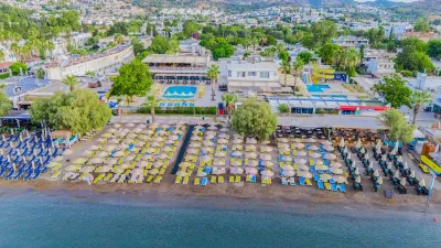 PETUNYA BEACH RESORT