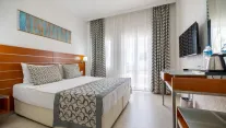 PETUNYA BEACH RESORT Rooms