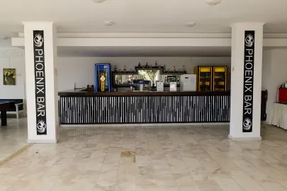 PHOENIX SUN HOTEL Bars